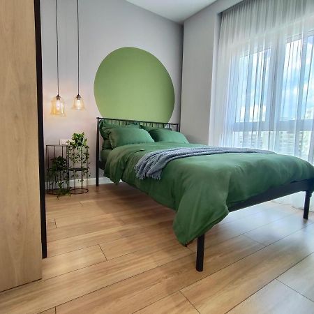 Modern Style 2Br-Apt - 10Min To Skanderbeg Square Apartment Tirana Bagian luar foto