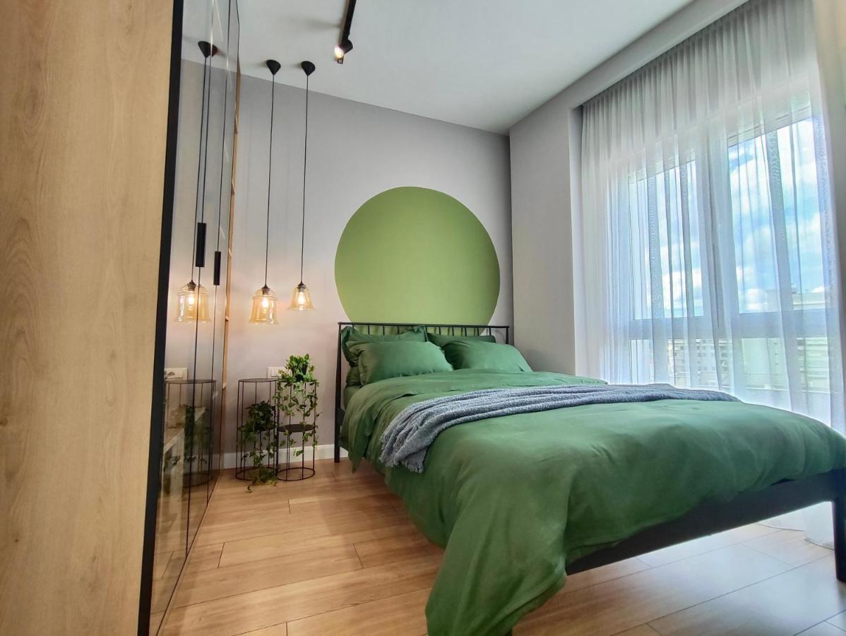 Modern Style 2Br-Apt - 10Min To Skanderbeg Square Apartment Tirana Bagian luar foto