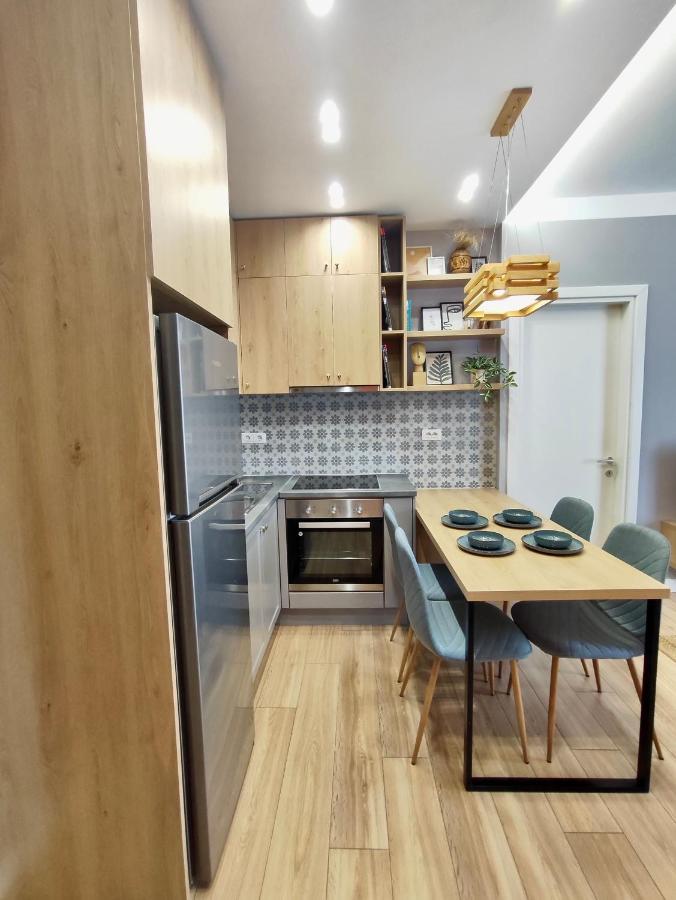 Modern Style 2Br-Apt - 10Min To Skanderbeg Square Apartment Tirana Bagian luar foto